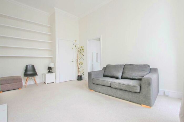 2 Bedroom Apartment To Rent In Portland Place, Brighton, BN2