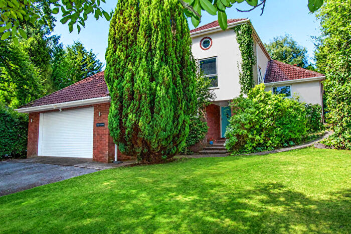 4 Bedroom Detached House For Sale In Windmill Lane, West Hill, EX11