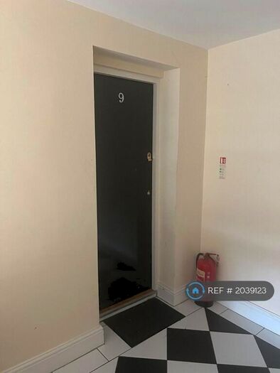 2 Bedroom Flat To Rent In Elmsley Road, Liverpool, L18