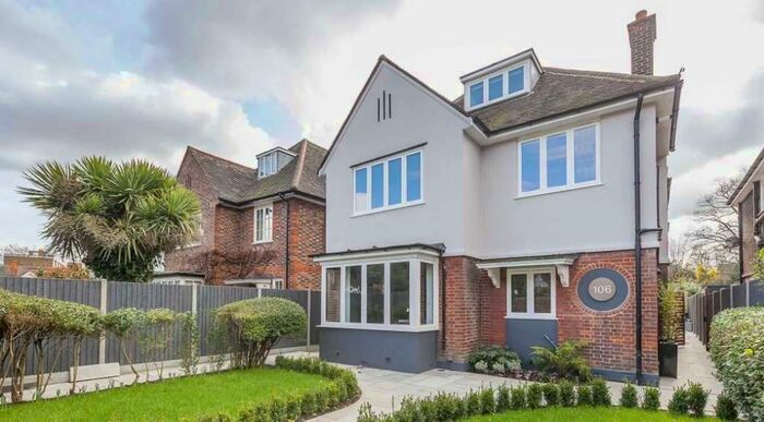 2 Bedroom Apartment To Rent In Westcombe Park Road, Blackheath, SE3