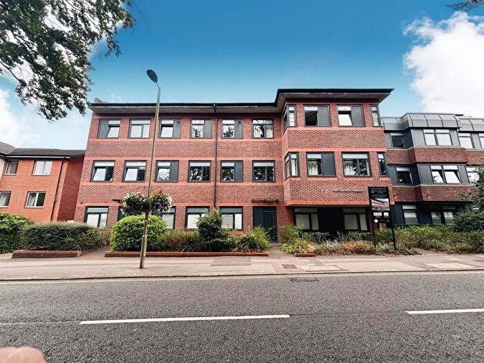 1 Bedroom Apartment For Sale In Fleet Road, Fleet, GU51
