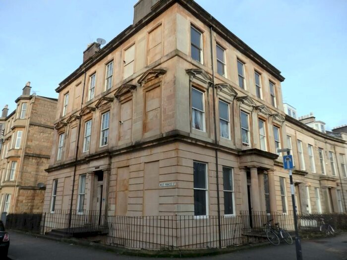 5 Bedroom Ground Flat To Rent In Queens Crescent, Glasgow, G4
