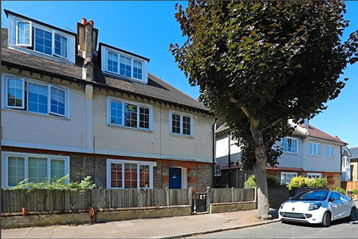 1 Bedroom Flat To Rent In Amerland Road, Putney, SW18