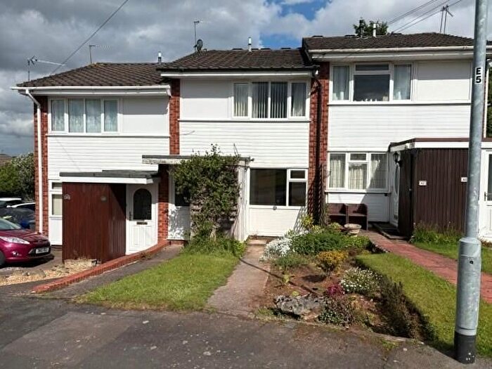 Studio For Sale In Columbian Crescent, Burntwood, WS7