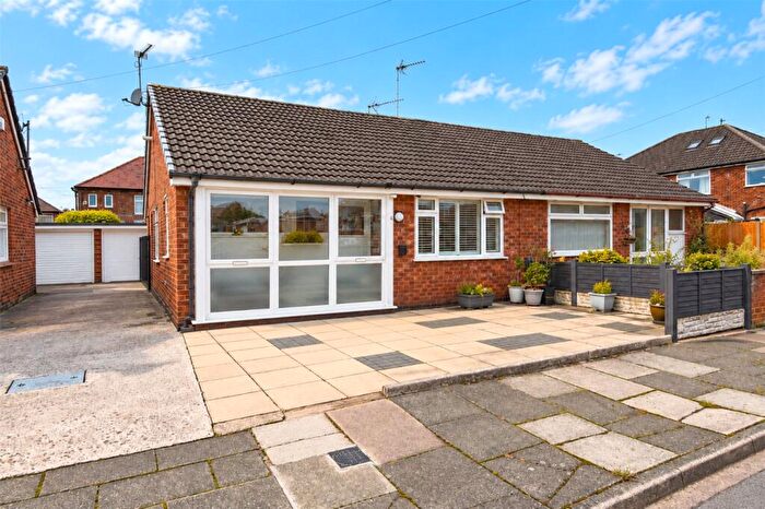 2 Bedroom Bungalow For Sale In Longacre Close, Wallasey, Wirral, CH45