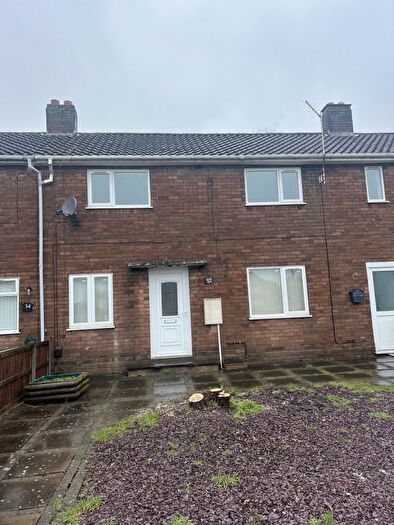 1 Bedroom Flat To Rent In Warren Place, Brownhills, WS8