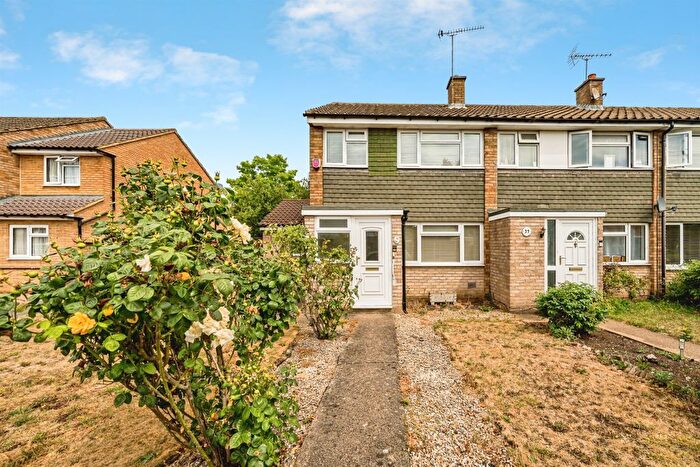 3 Bedroom End Of Terrace House For Sale In Hag Hill Rise, Taplow, Maidenhead, SL6