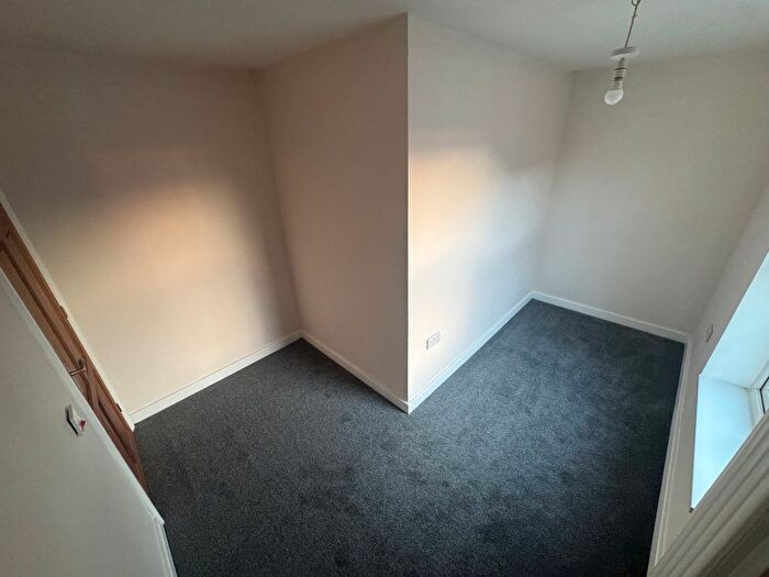 2 Bedroom Flat To Rent In Cross Street, Kettering, NN16