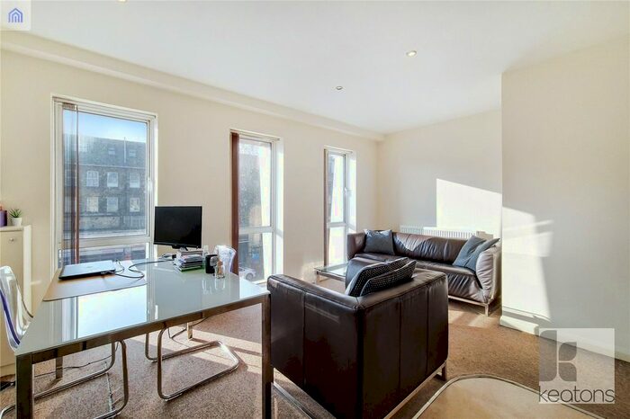 1 Bedroom Flat To Rent In Old Kent Road, Southwark, London, SE1