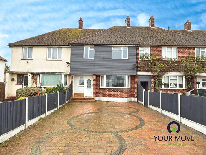 3 Bedroom Terraced House For Sale In Hugin Avenue, Broadstairs, Kent, CT10
