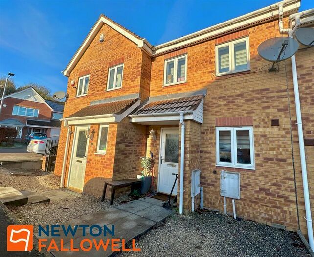 2 Bedroom Town House To Rent In Heathfield Way, Mansfield, NG18