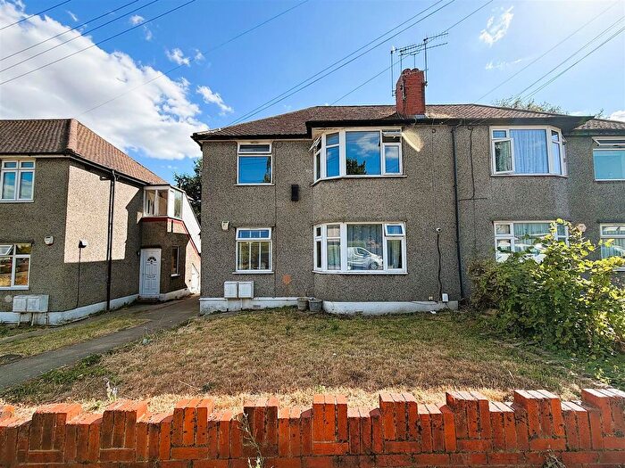 2 Bedroom Flat To Rent In Oakdene Road, Orpington, BR5