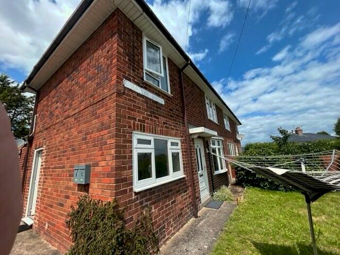 1 Bedroom Flat To Rent In Moorland Avenue, Wrexham, LL13