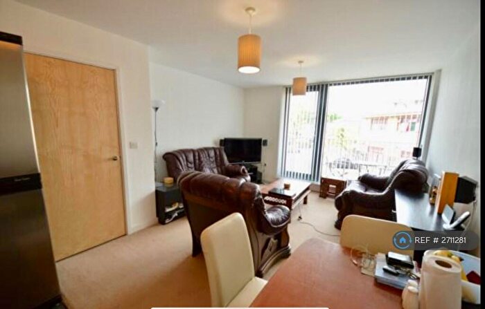1 Bedroom Flat To Rent In Evelyn Street, London, SE8