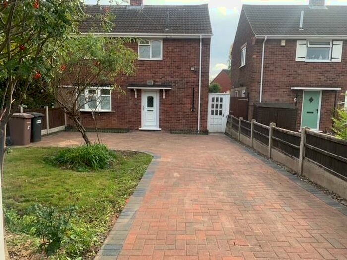 3 Bedroom House To Rent In Longmoor Road, Long Eaton, NG10