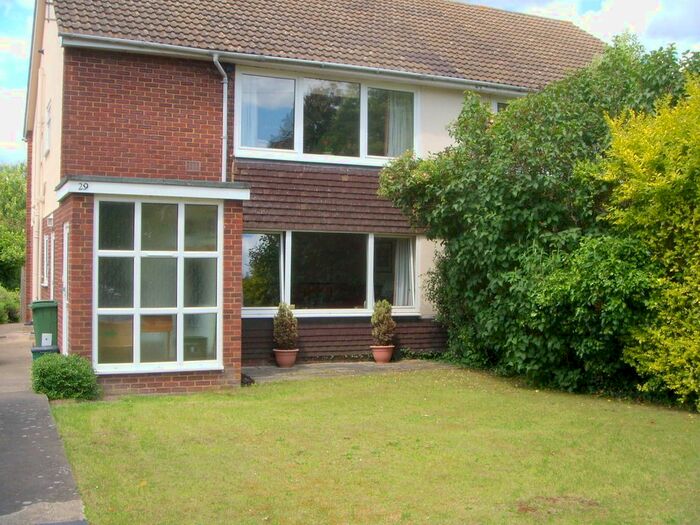 2 Bedroom Maisonette To Rent In Wharf Road, Wendover, HP22