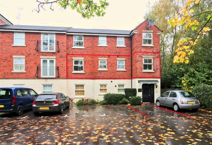 2 Bedroom Flat For Sale In Astley Way, Ashby-De-La-Zouch, LE65