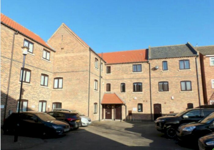 1 Bedroom Flat To Rent In Linley Court, Bingham, Nottingham, NG13