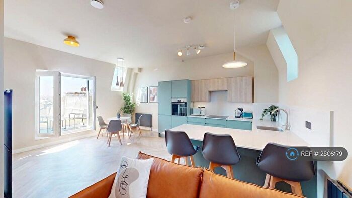 2 Bedroom Penthouse To Rent In Asylum Road, London, SE15