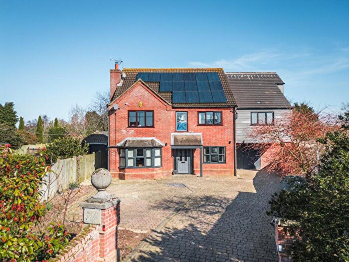 5 Bedroom Detached House For Sale In Popes Lane, Terrington St. Clement, PE34
