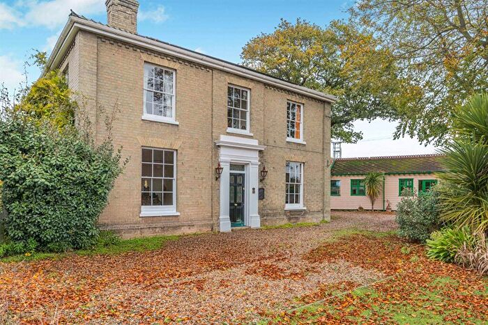 4 Bedroom Detached House For Sale In Rollesby Road, Martham, Great Yarmouth, NR29