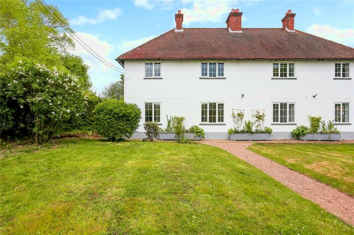 3 Bedroom Semi-Detached House To Rent In Hamptworth, Salisbury, Wiltshire, SP5