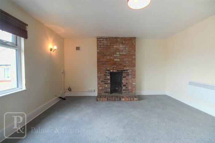 1 Bedroom Apartment To Rent In Coggeshall Road, Braintree, Essex, CM7
