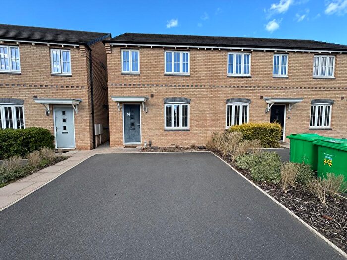 3 Bedroom End Of Terrace House For Sale In Meridian Close, Nottingham, Nottinghamshire, NG8
