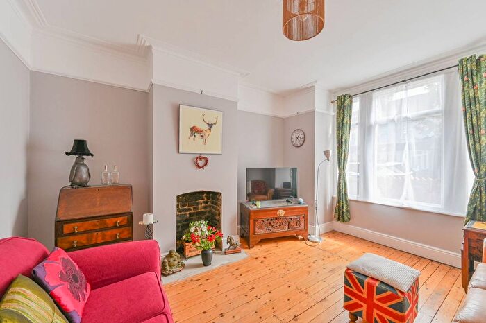 3 Bedroom Terraced House For Sale In Devonshire Road, Colliers Wood, London, SW19