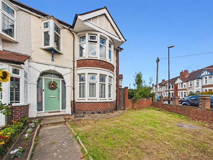 3 Bedroom Semi-detached House For Sale In Anthony Way, Copsewood, Coventry, CV2