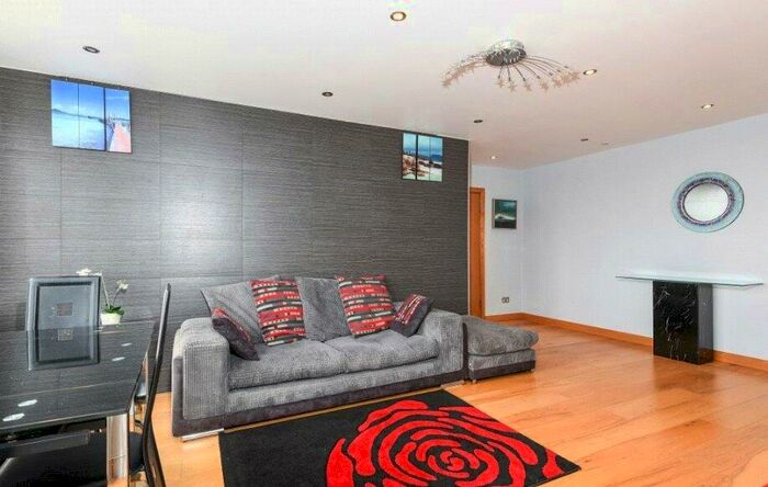 1 Bedroom Apartment To Rent In Lords View, St. Johns Wood Road, London, NW8