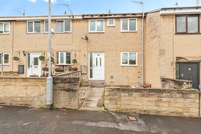 3 Bedroom Terraced House For Sale In Thornes Park, Brighouse, HD6
