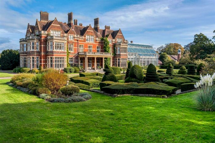 3 Bedroom Flat To Rent In Kirby Road, Trowse, Norwich, NR14