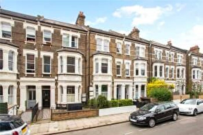 2 Bedroom Flat To Rent In Croxley Road, London, W9