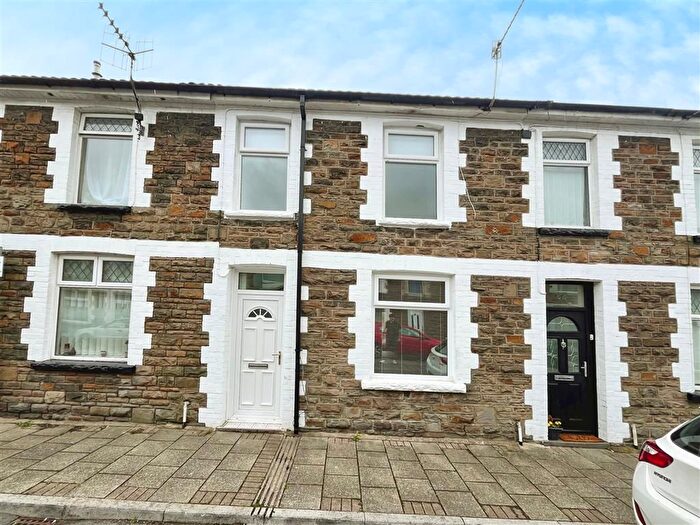 2 Bedroom Property To Rent In Llewelyn Street, Pontypridd, CF37