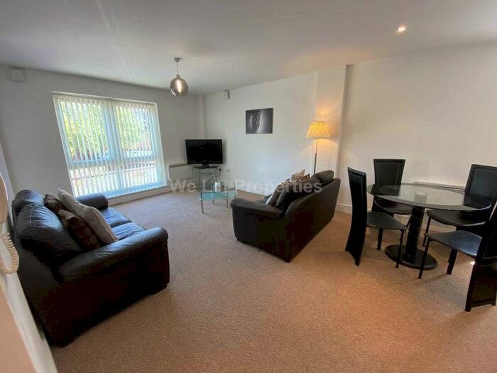 2 Bedroom Apartment To Rent In Park Lane Plaza, Liverpool, L1