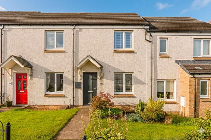 2 Bedroom Terraced House For Sale In Leyland Road, Bathgate, EH48