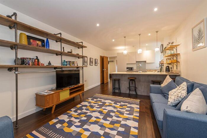 2 Bedroom Apartment To Rent In Thomas Street, Lewes, BN7