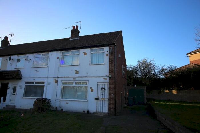 3 Bedroom Semi-Detached House To Rent In The Vale, Meanwood, Leeds, LS6