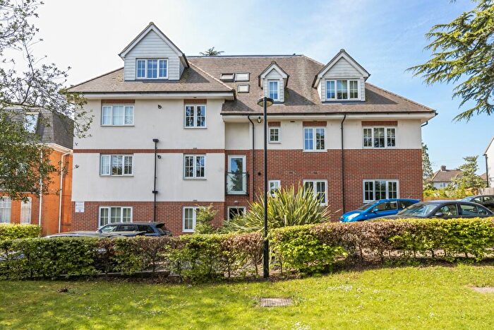 2 Bedroom Apartment For Sale In Station Road, Epping, CM16
