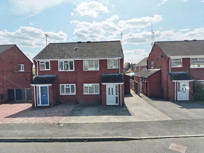 3 Bedroom Semi-Detached House For Sale In The Beeches, Nantwich, CW5