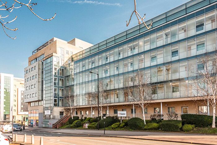 2 Bedroom Flat To Rent In Bramall Lane, Sheffield, S2