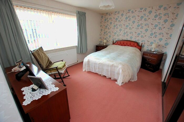 3 Bedroom Detached House For Sale In Hereford Close, Ashton-under-Lyne, Greater Manchester, OL6