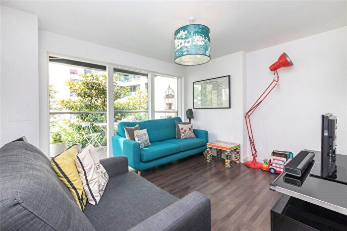 2 Bedroom Flat To Rent In Dance Square, Clerkenwell, EC1V