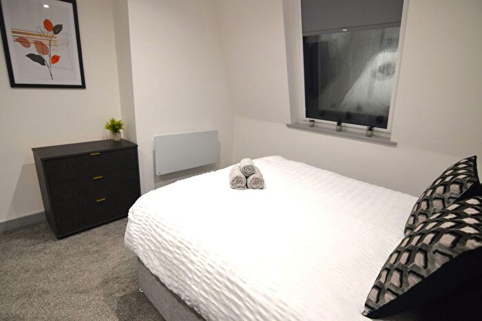 1 Bedroom Flat To Rent In George House, George Street, Hull, HU1