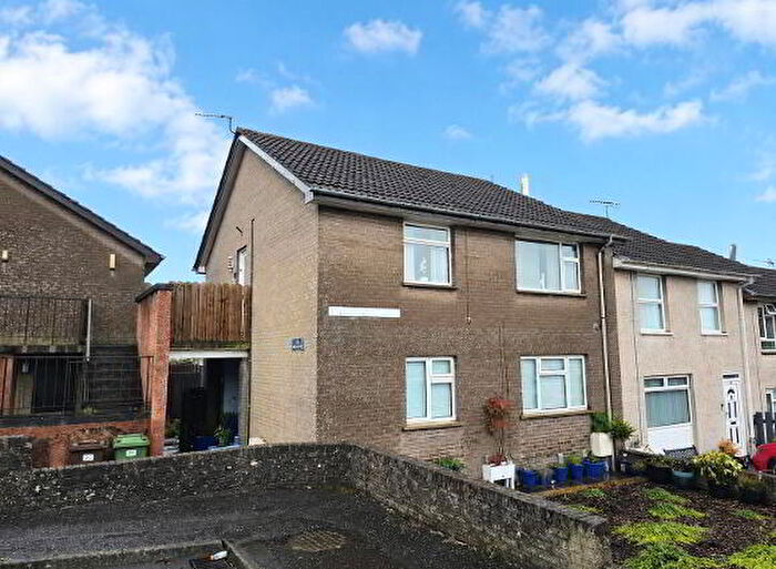 2 Bedroom Apartment / Flats For Sale In D Rathvarna Gardens, Lisburn, BT28