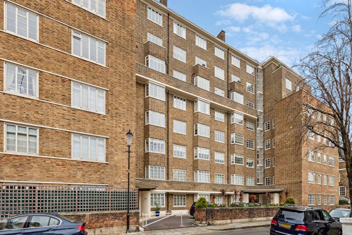 3 Bedroom Flat To Rent In Cottesmore Court, Stanford Road, W8