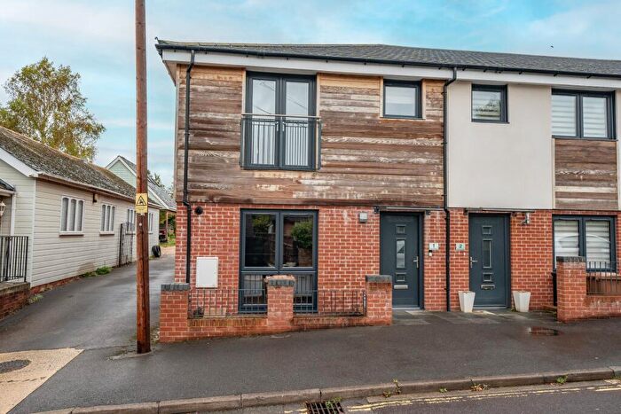 3 Bedroom End Of Terrace House For Sale In The Purbecks, Andover, SP10