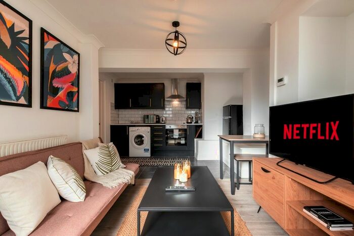 1 Bedroom Flat To Rent In Dale Road, Shirley, Southampton, SO16