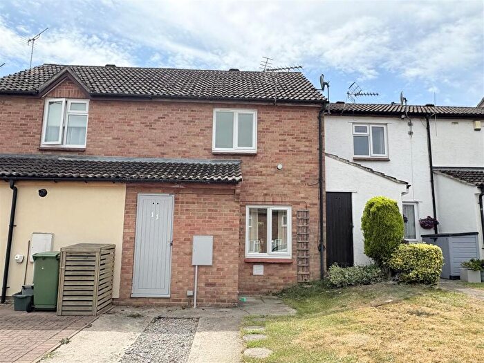 2 Bedroom Terraced House To Rent In Addymore, Cam, Dursley, GL11